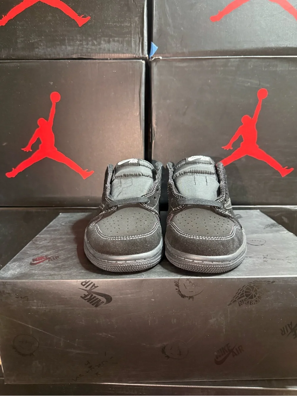 Jordan 1 Travis Scott Black Phantom Low-Top Black Suede Sneakers